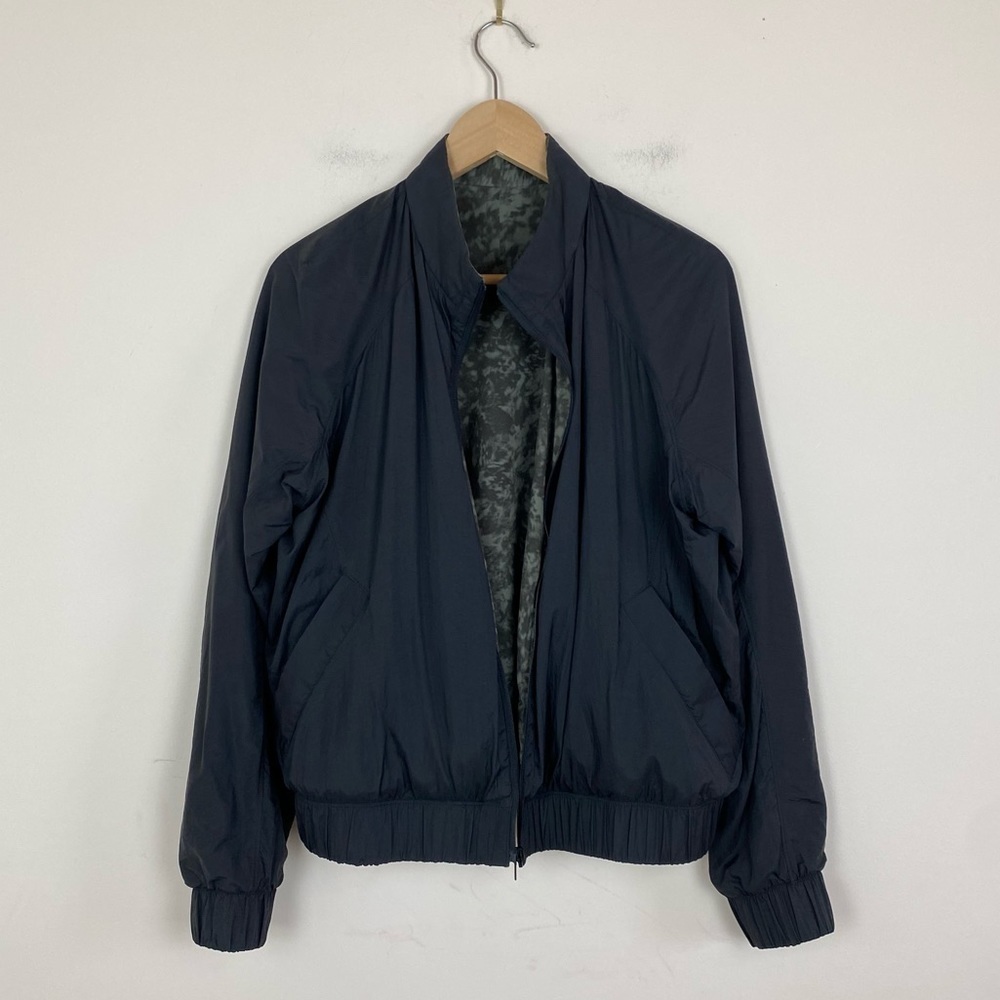 Lululemon Bombs Away Jacket Reversible